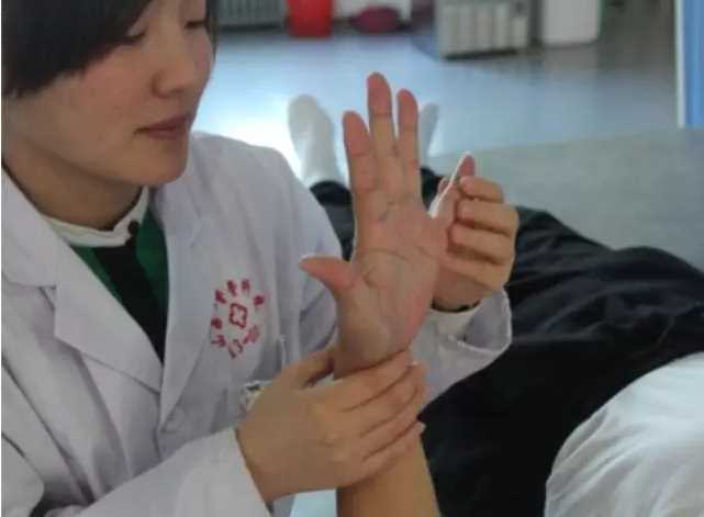 肩袖损伤术后康复
