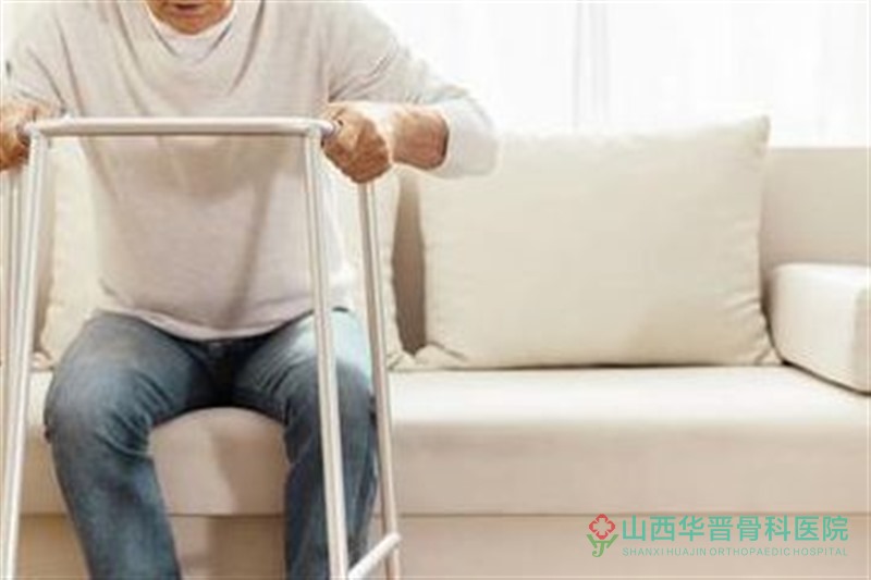 单髁置换